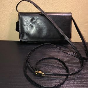 Vintage Coach Black leather crossbody wallet